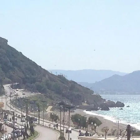 Διαμέρισμα 4th Floor In Town And Near The Sea Rhodes City