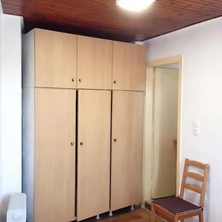 4th Floor In Town And Near The Sea *